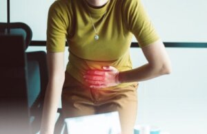 11 شاي عشبي لمنع أو تخفيف تقلصات الدورة الشهرية