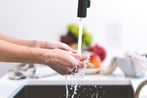 لماذا يعتبر غسل اليدين مهم؟
